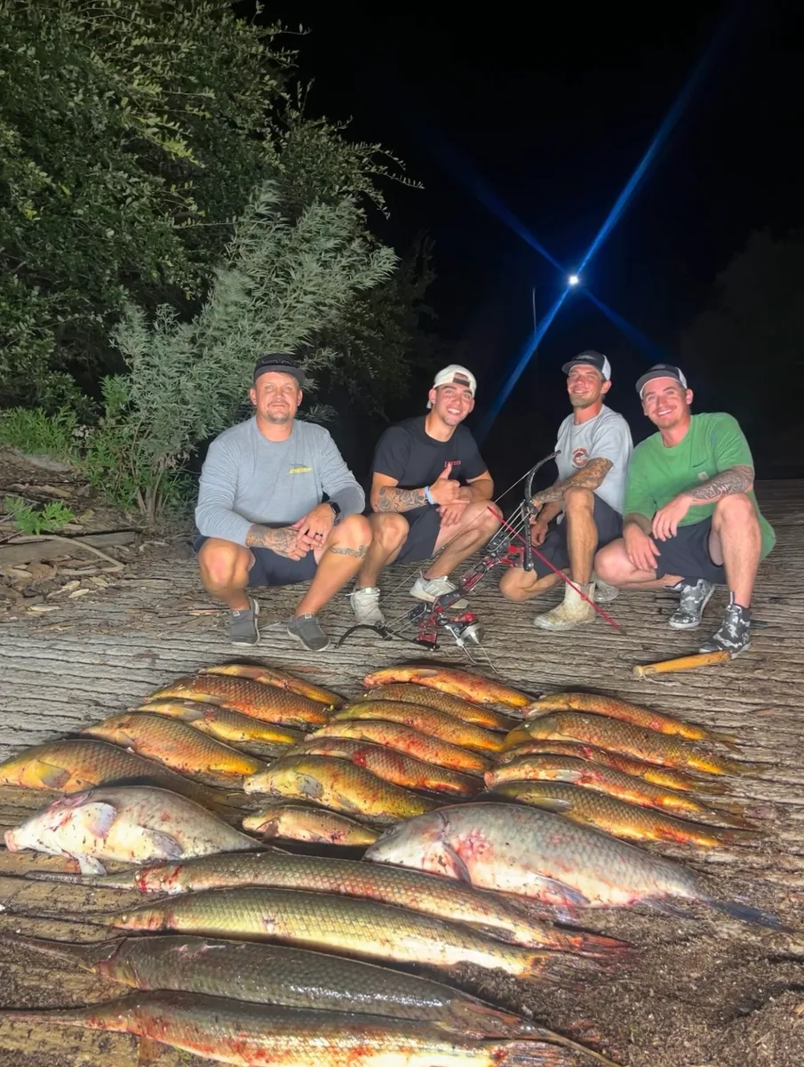 Outlaw Bowfishing bowfishing photo