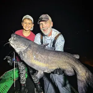 Working Class Outdoorsmen bowfishing photo